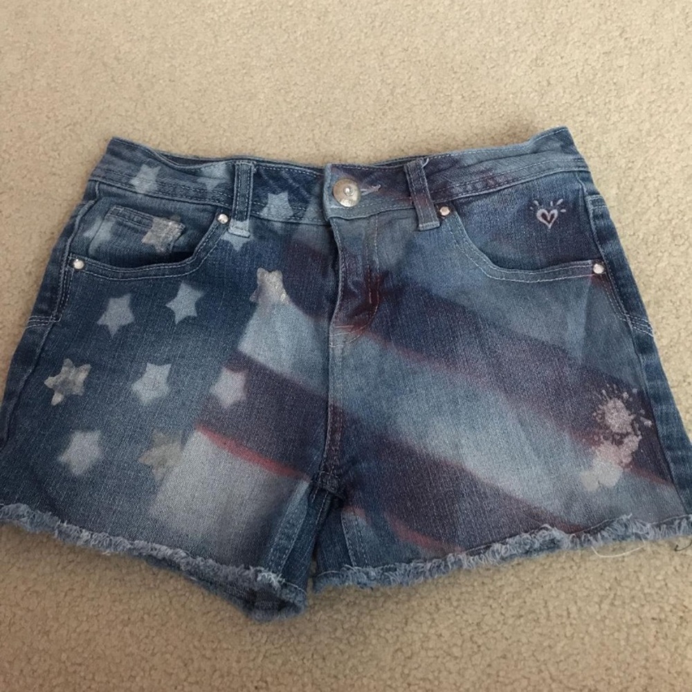 NWOT Justice Girls Flag Shorts size 12R